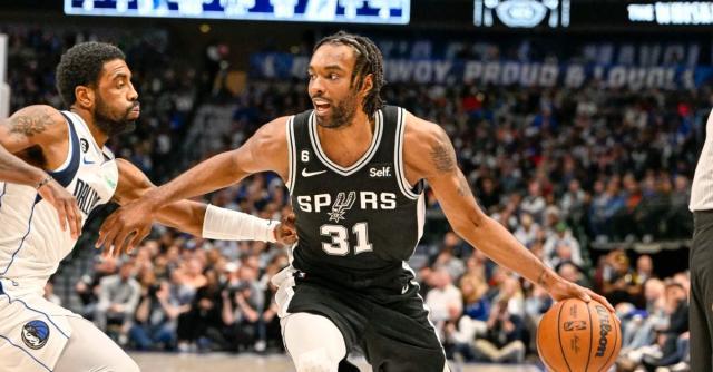 世俱杯下注-【圆桌】太阳四巨头身边,最后一个首发属于谁?